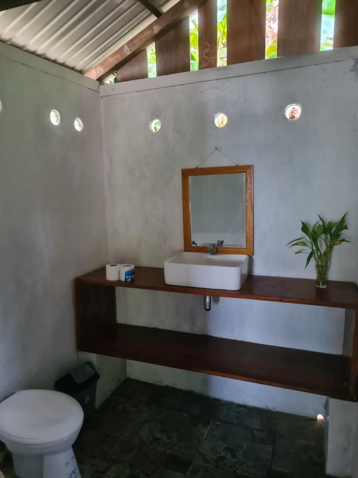 Pondok Lestari Kadidiri Batudaka Экстерьер фото